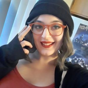 Meet your Posher, Illy